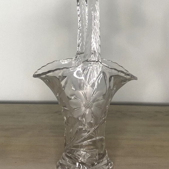 Vintage Boho Pressed Glass Floral Etched Basket with Handle - Picture 1 of 5